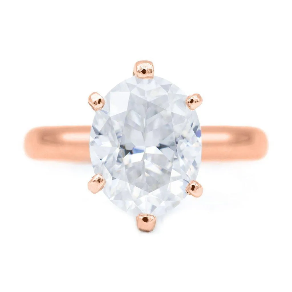Oval First Crush FAB Moissanite 6 Prongs FANCY Solitaire Ring