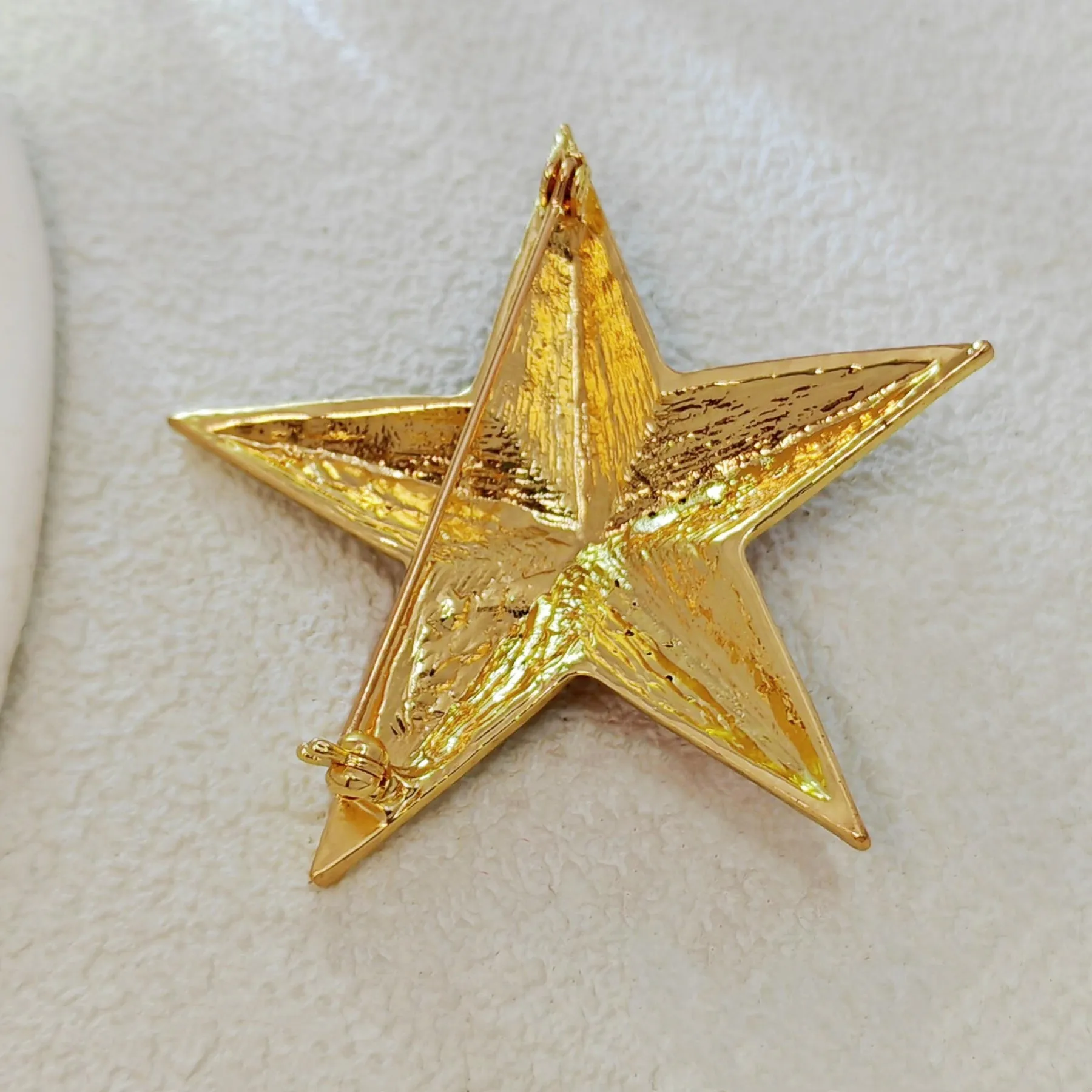 Patriotic Star - shaped Brooch with Enamel and Crystal Embellishments