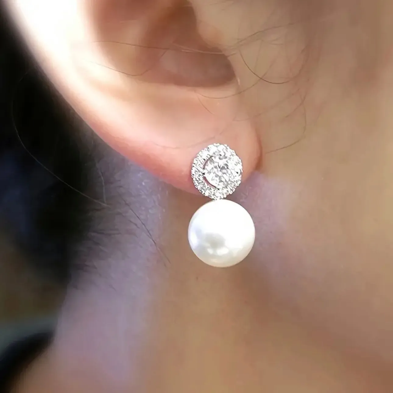 Pearl Rhinestone Stud Earrings
