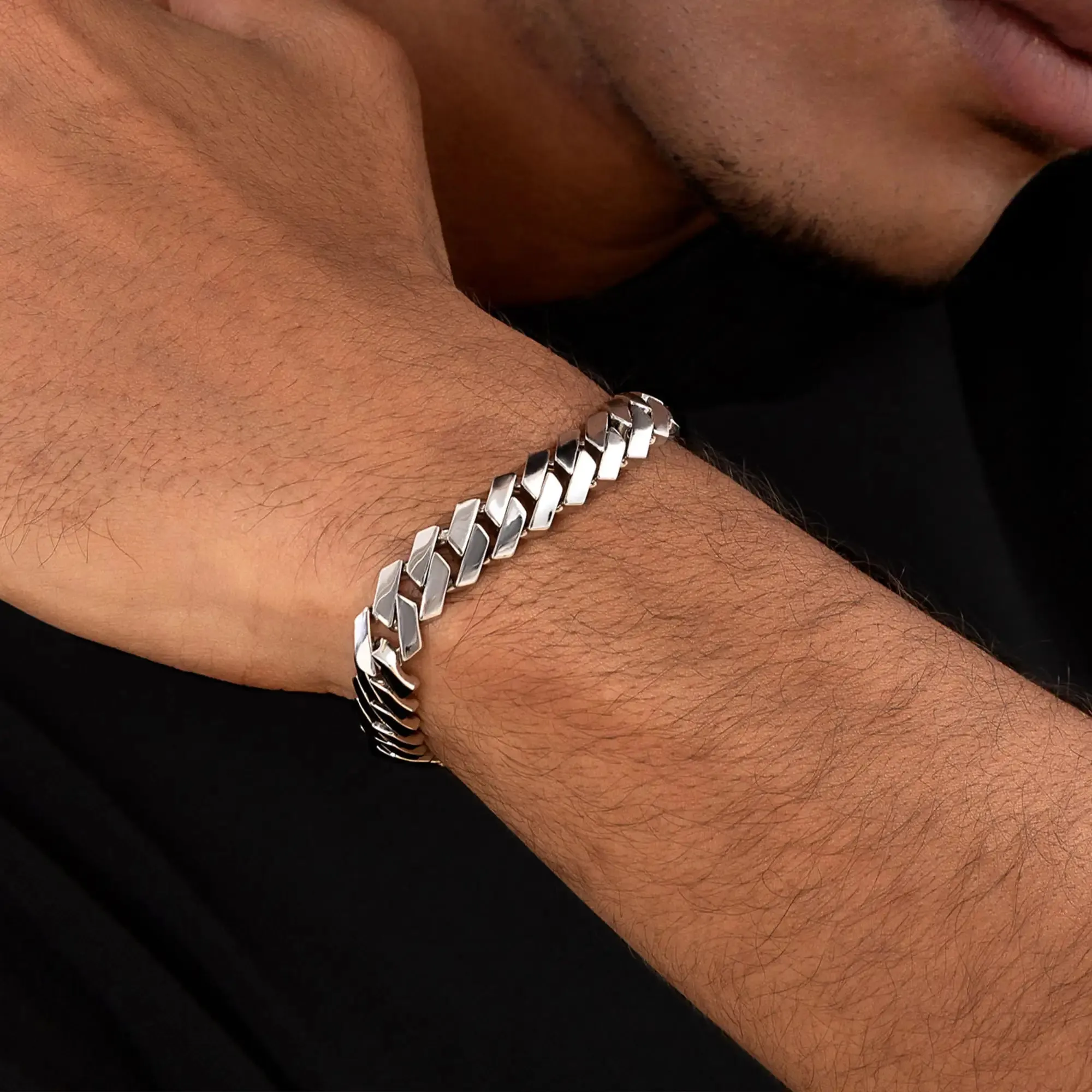 Plain Gold Prong Cuban Link Bracelet - 8mm
