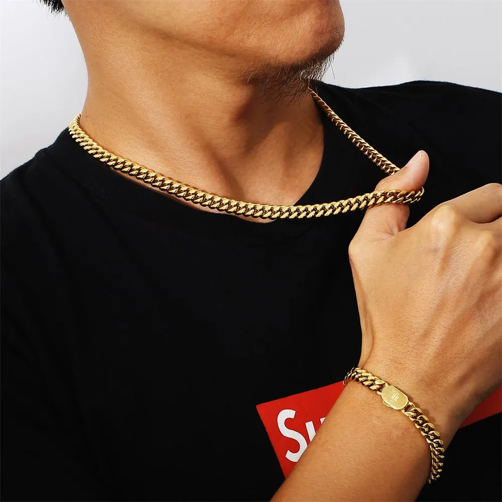 Push Button Clasp | 8mm Miami Cuban Link Chain and Bracelet Set in 18K Gold KRKC