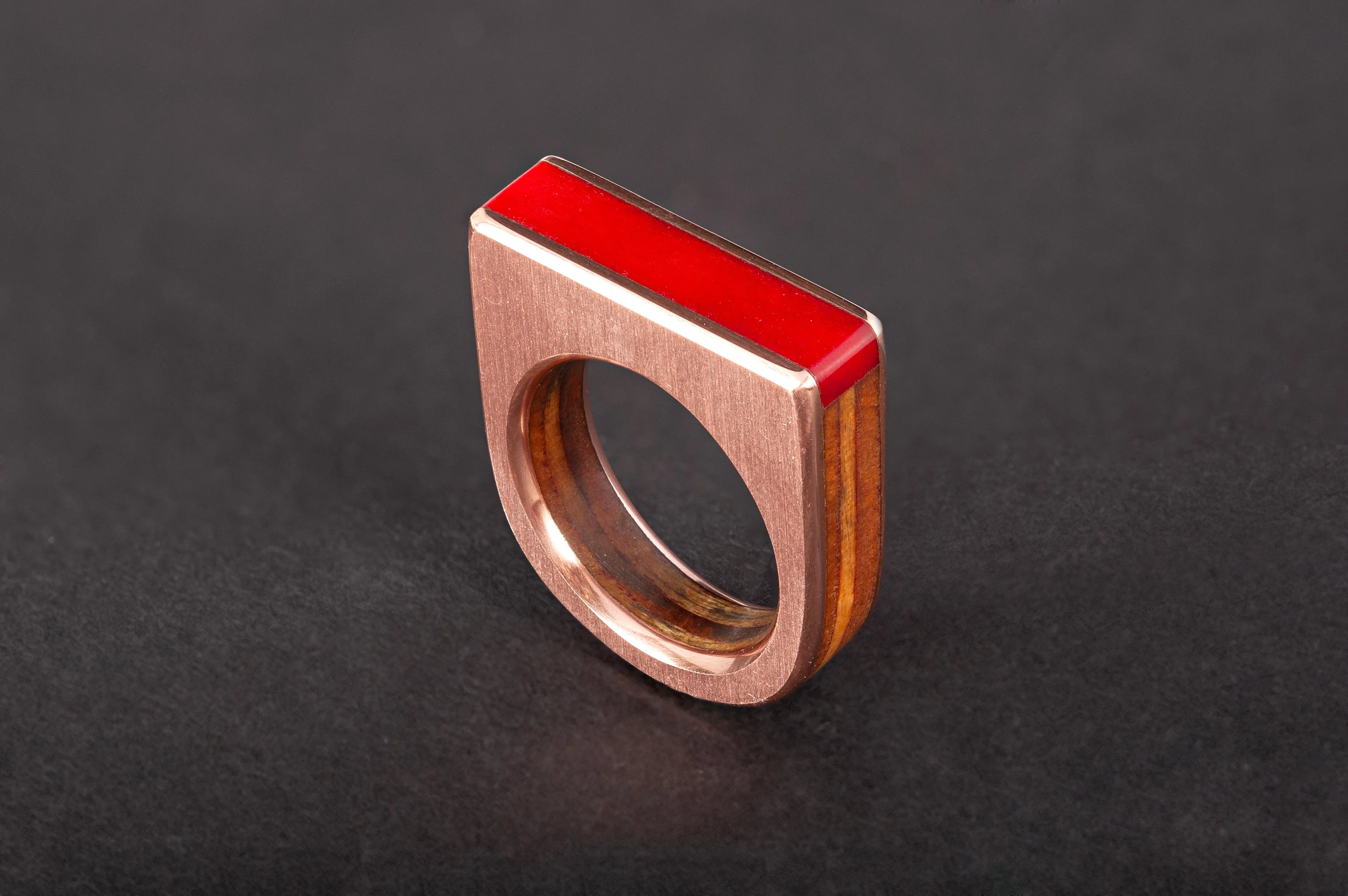 Red Camel Bone & Copper Ring - Size 7