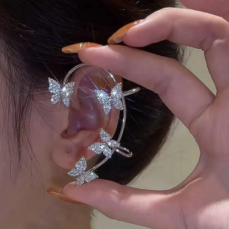 Rhinestone Butterfly Pattern Earrings