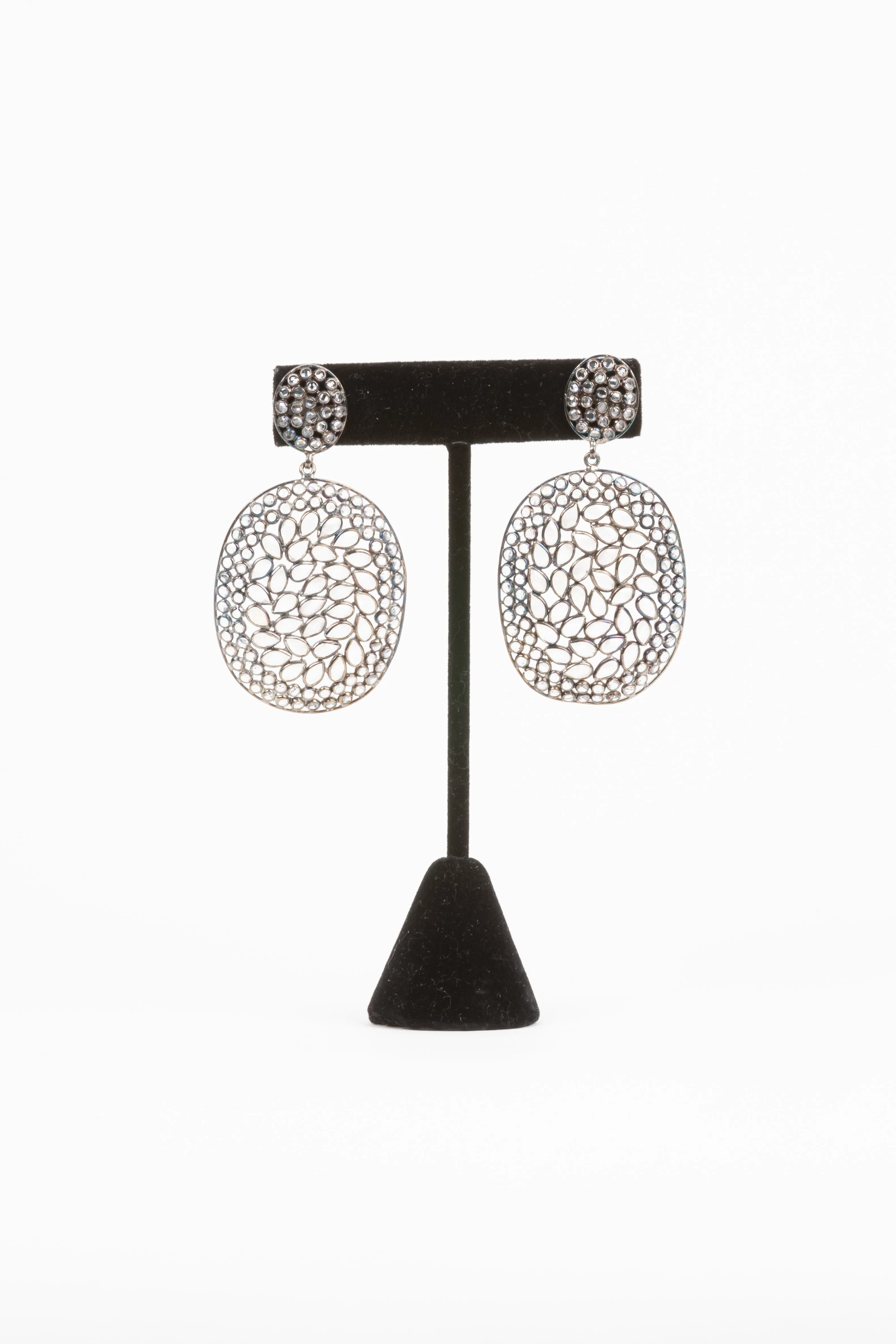 Rock crystal earrings