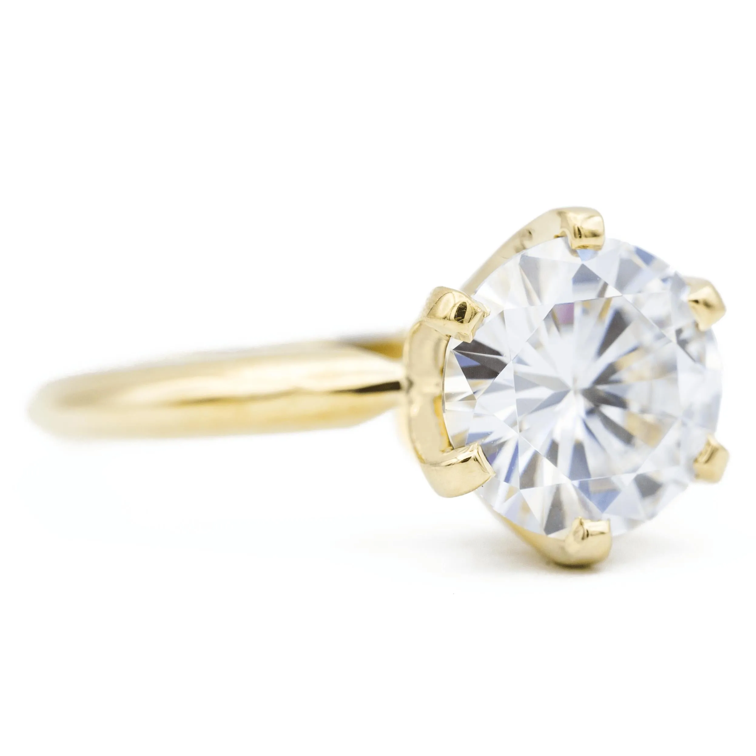 Round Center Stone 14K or 18K  Yellow Gold 6 Prongs Royal Crown Setting Solitaire Ring