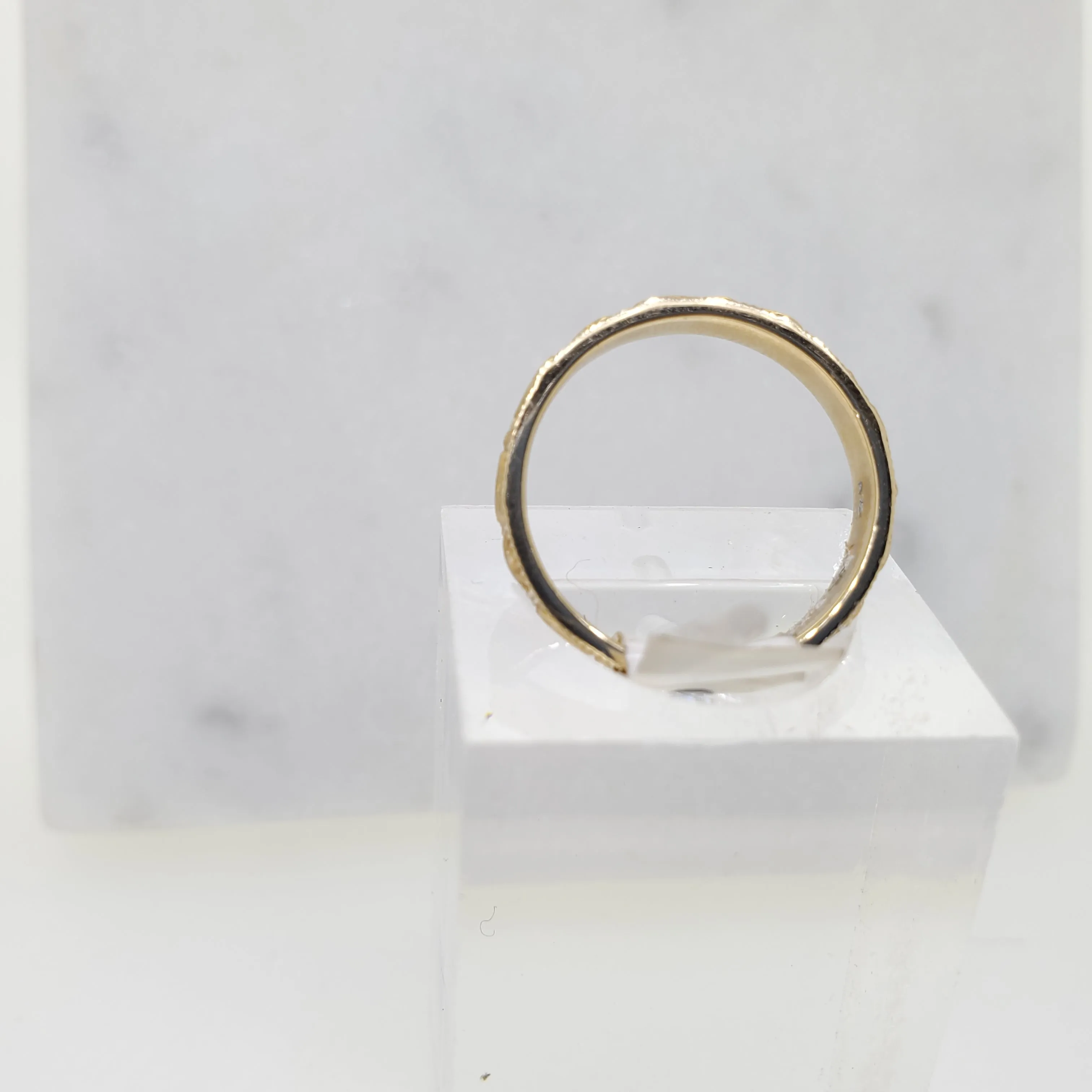 Sculptural Milgraim Band