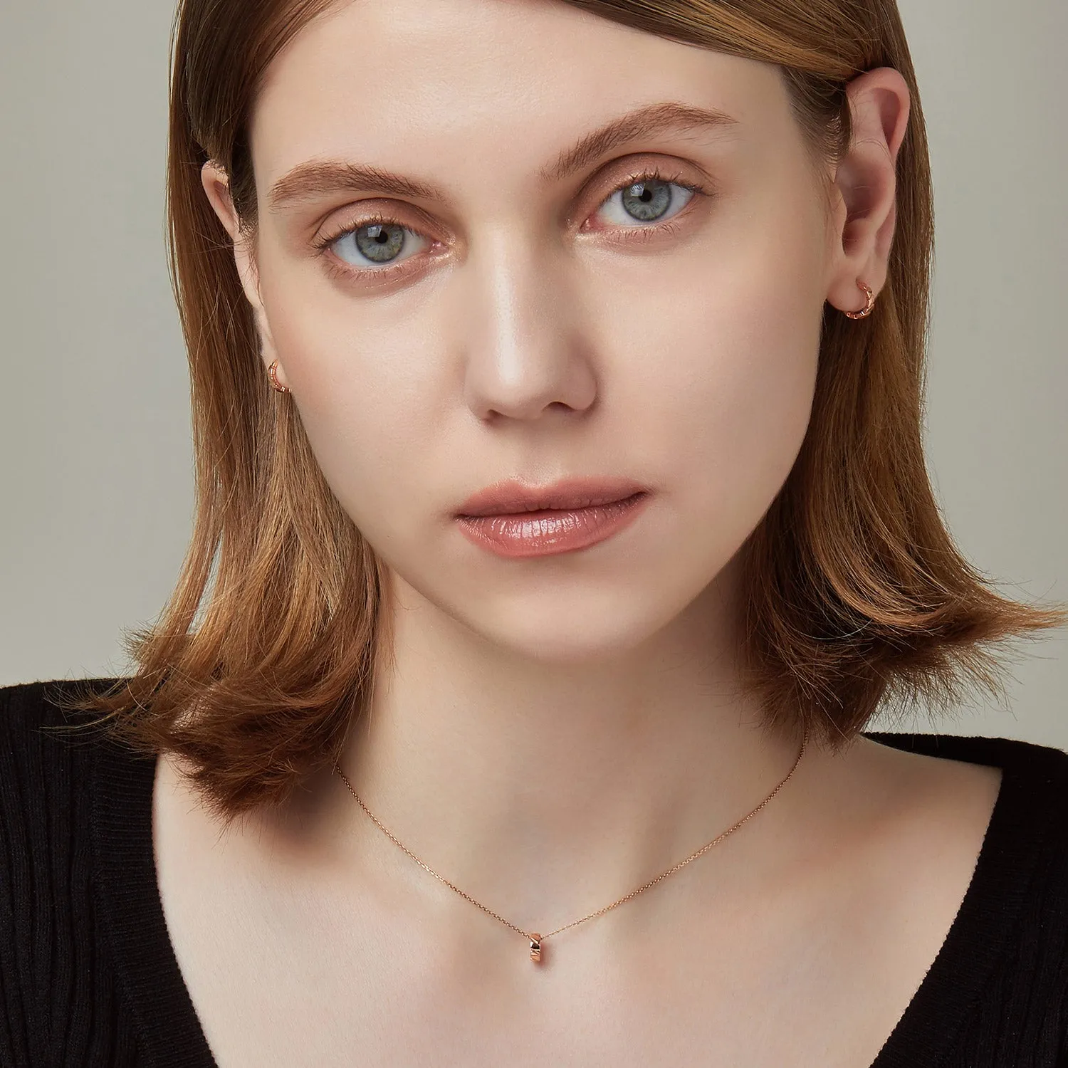 Sensuelle Gold Necklace JDSNR3F04XX