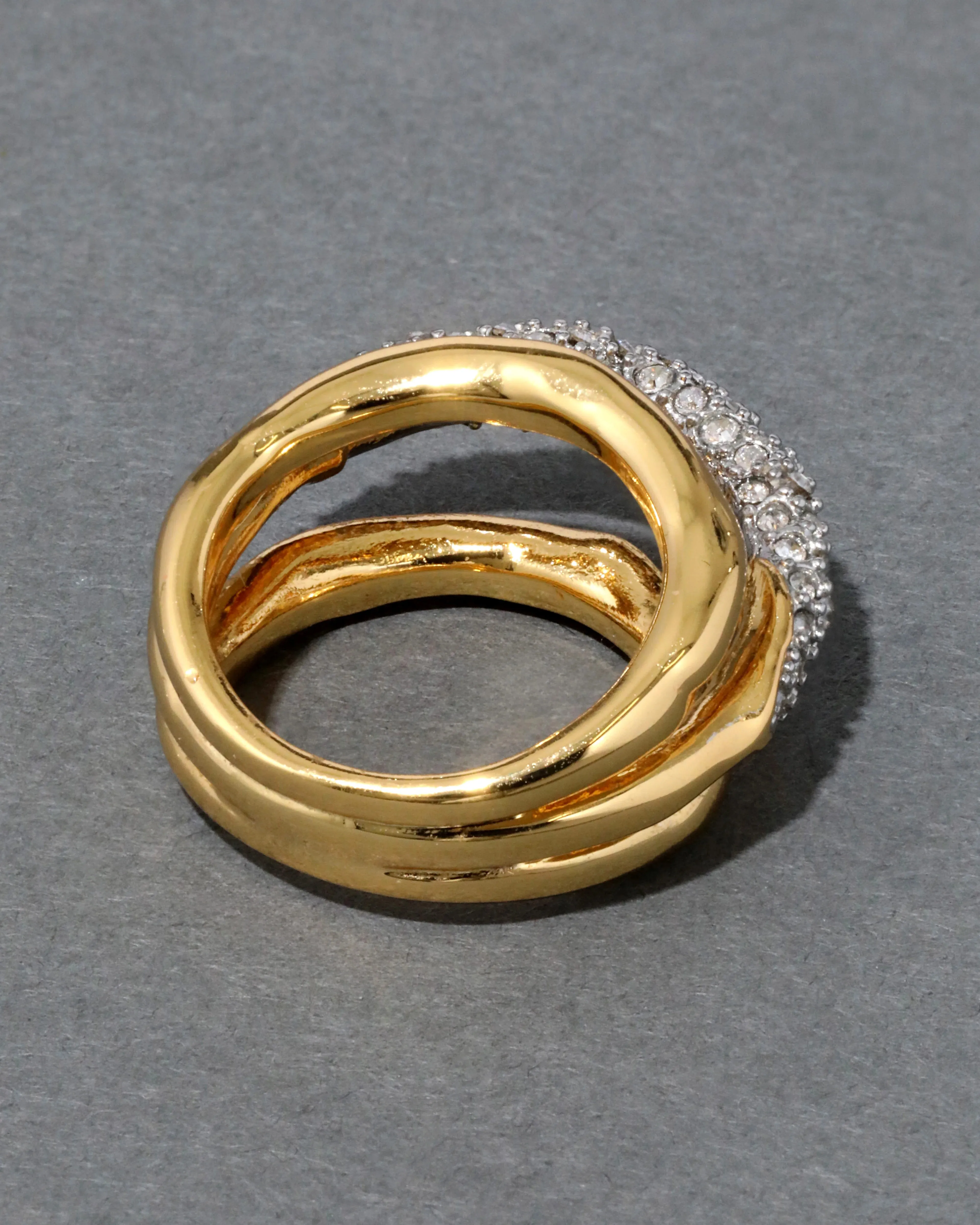 Solanales Crystal Orbiting Ring - Gold - Size 7