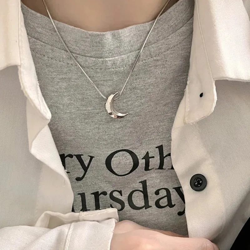 Star Hollow Choker Necklace