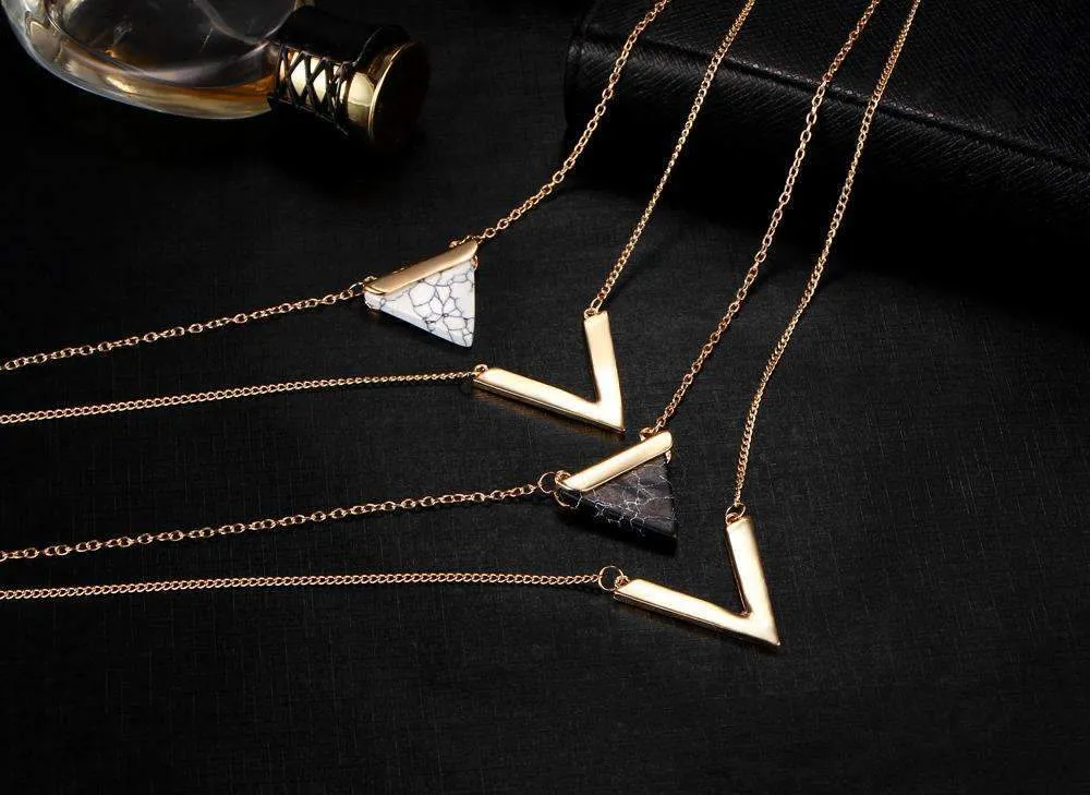 Stylish 2-Layer Marble Chevron Necklace in Black or White with Gold Accent