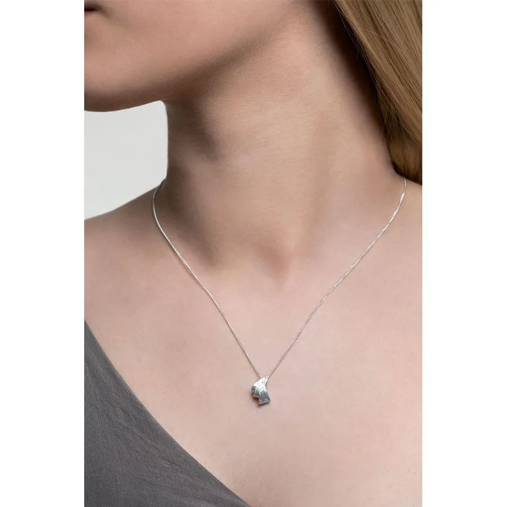 SWAN necklace