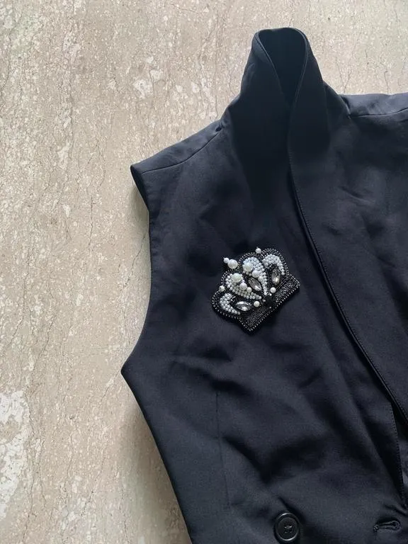 the monarch brooch