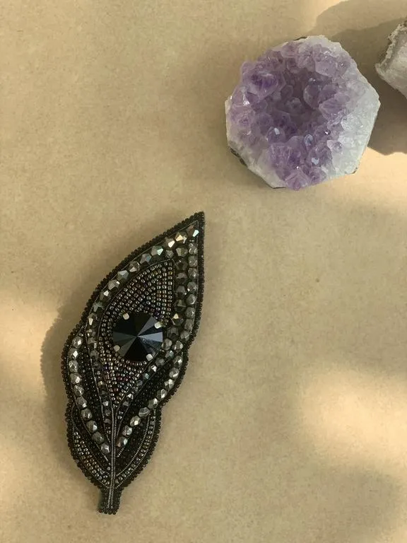 the perennial brooch