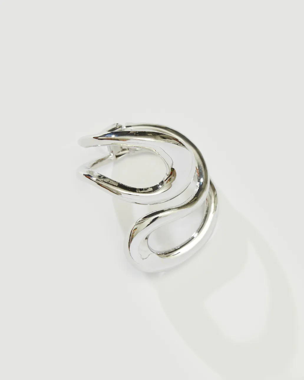 TWISTED UP CUFF