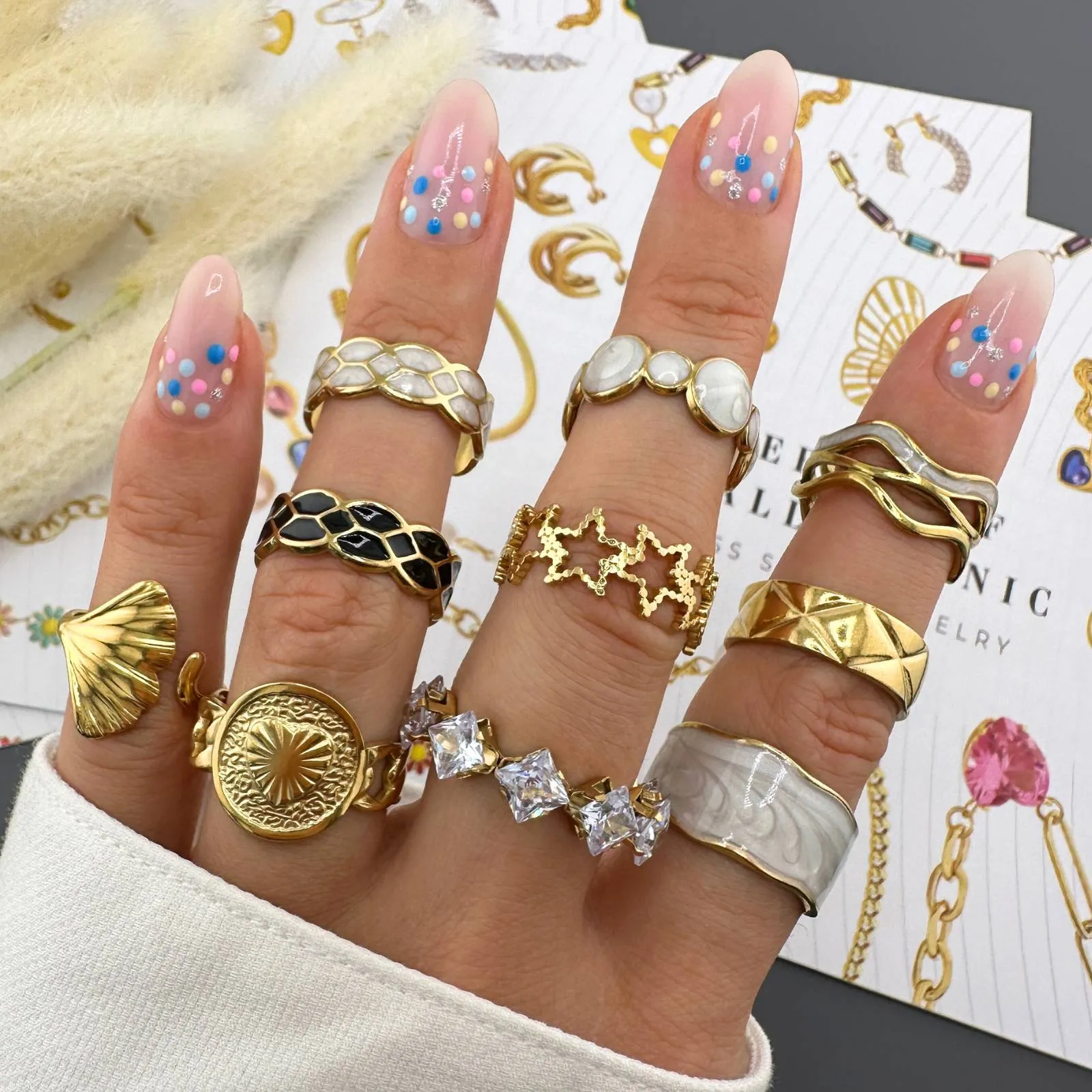Two-Tone Abstract Wave Ring – Mixed Metals