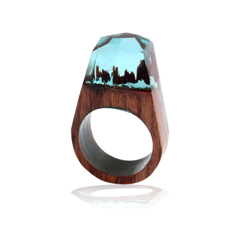 Under the sea enamel ring