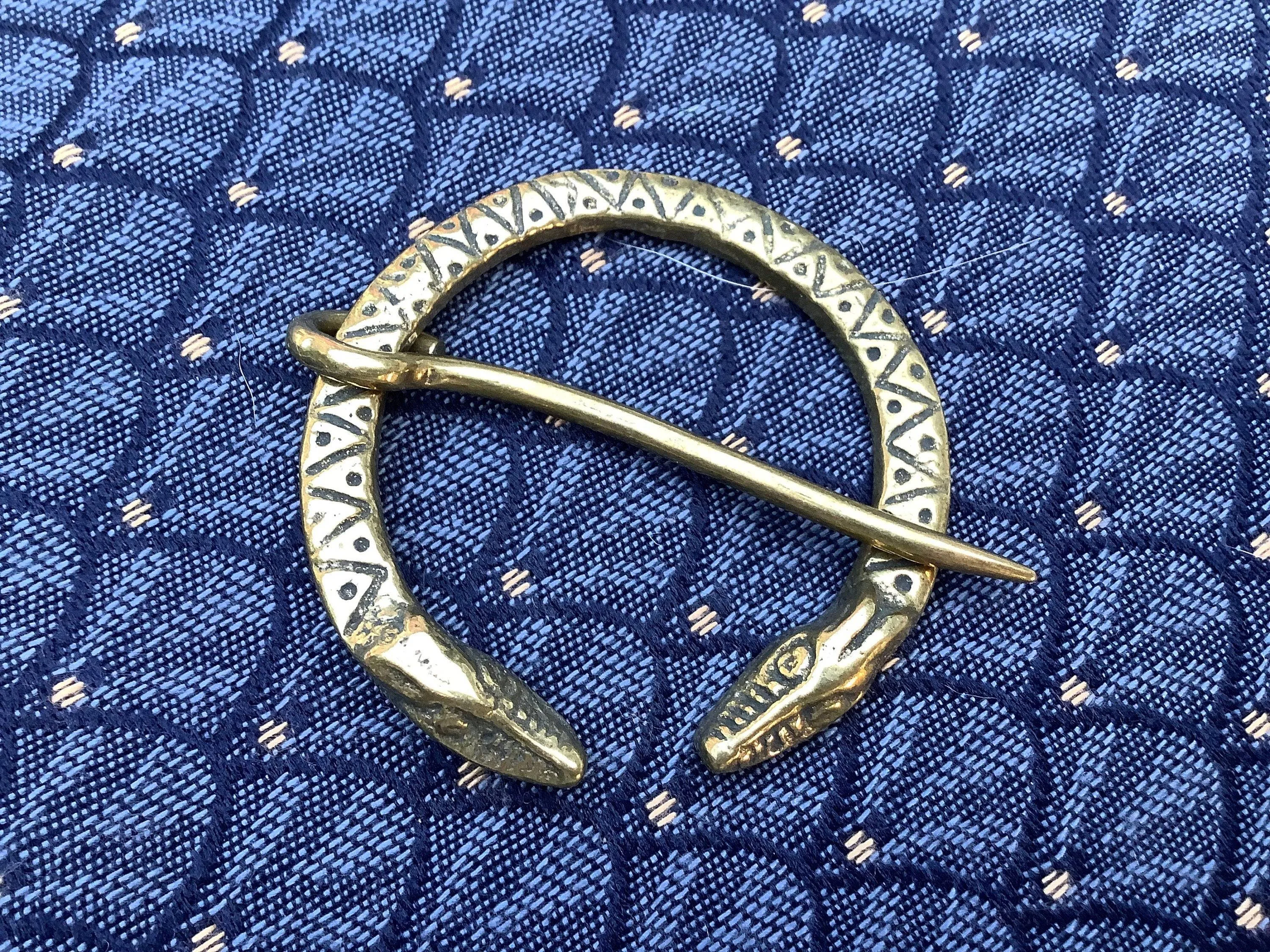 Viking Pen Annular Medieval Brooch with Animal Heads