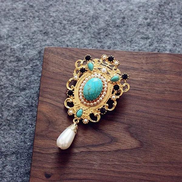 Vintage Baroque Jewel Brooches - 29 Styles