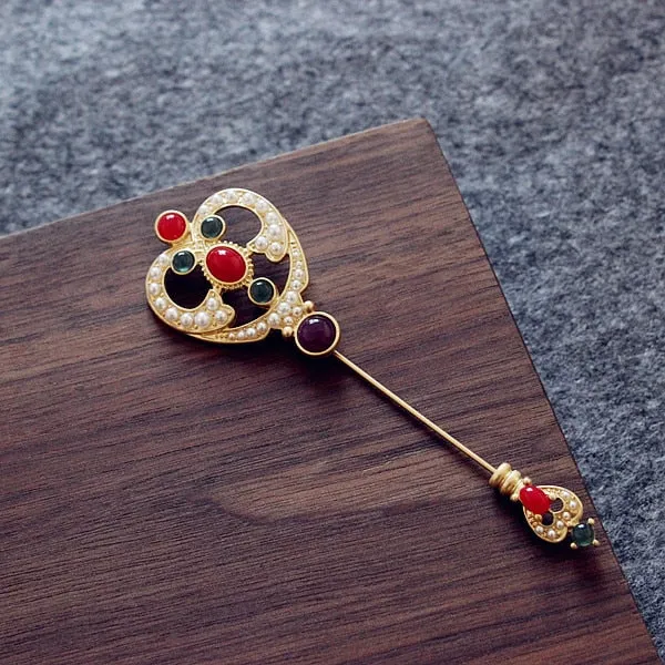 Vintage Baroque Jewel Brooches - 29 Styles