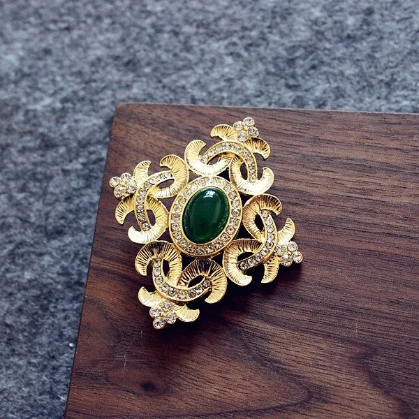 Vintage Baroque Jewel Brooches - 29 Styles