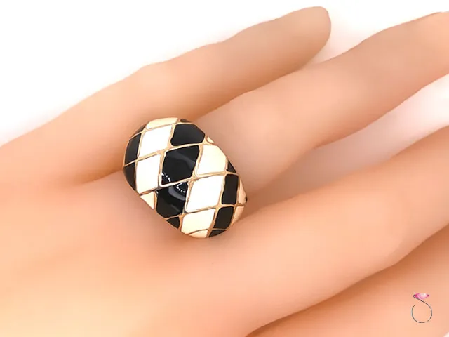 Vintage Designer MAZ Large Black and White Enamel Ring in 14k Yellow Gold