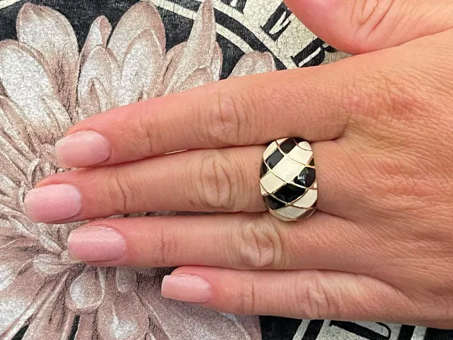 Vintage Designer MAZ Large Black and White Enamel Ring in 14k Yellow Gold