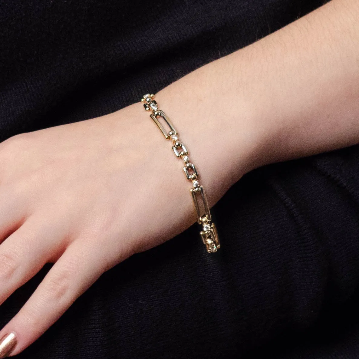 Vintage Diamond Bracelet of 18k Gold