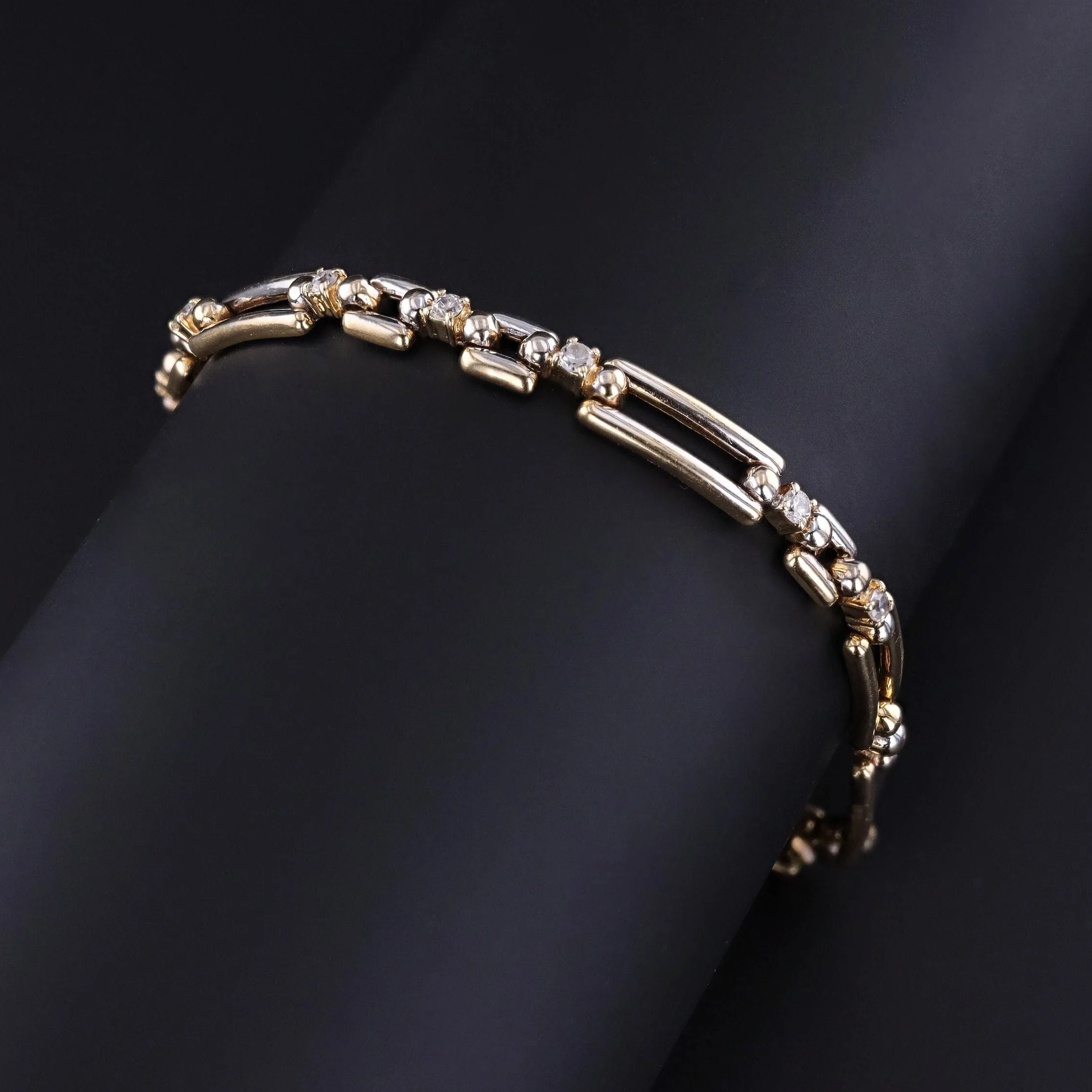 Vintage Diamond Bracelet of 18k Gold