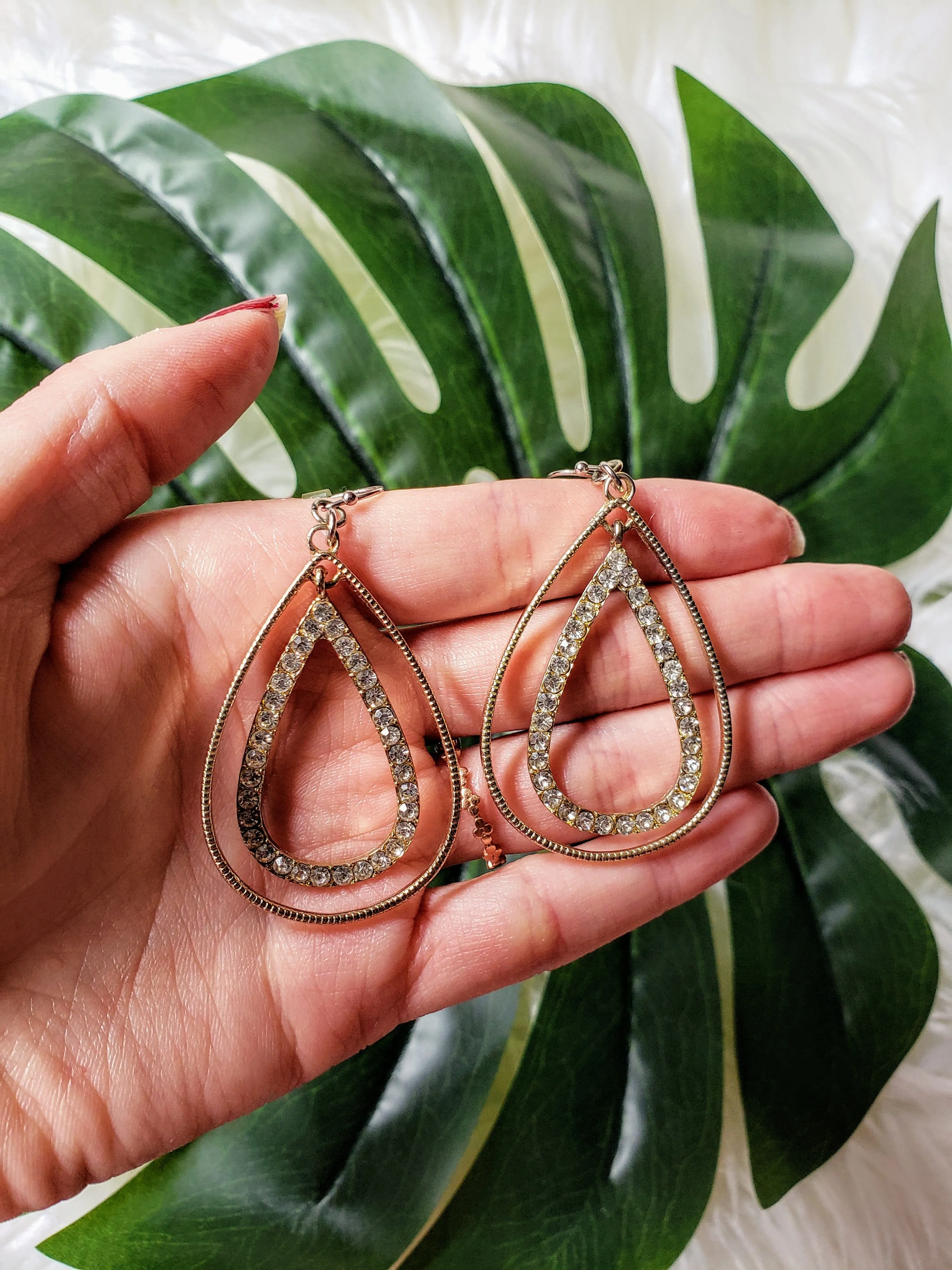Vintage - Gold & Rhinestone Teardrop Earrings
