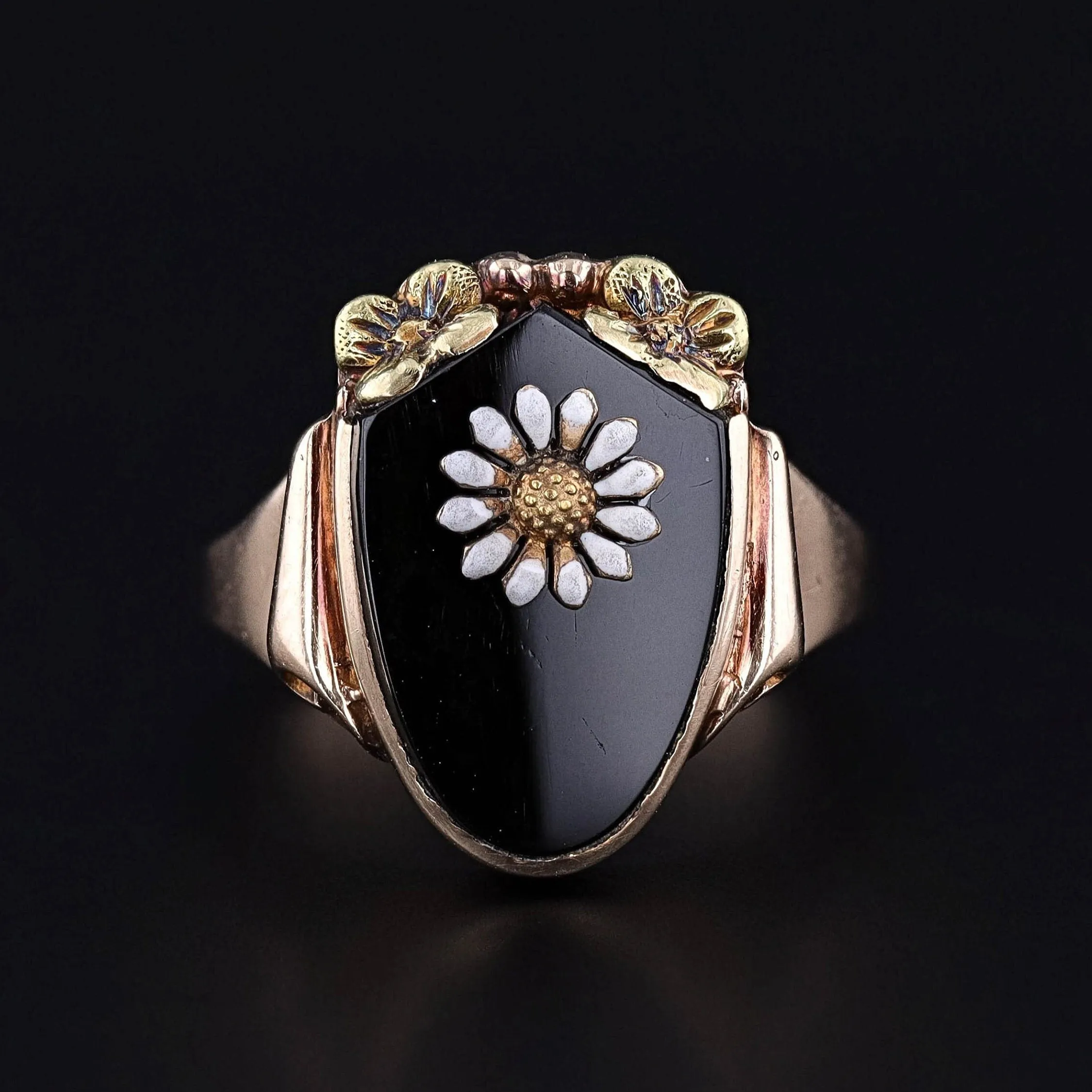 Vintage Onyx and Enamel Daisy Ring of 10k Gold