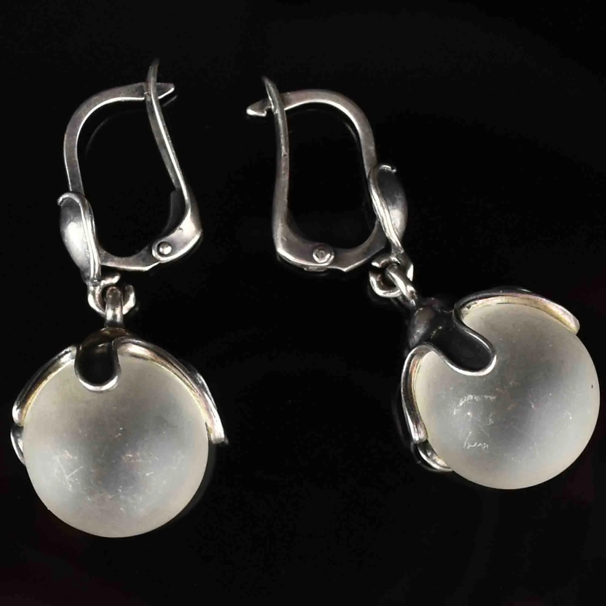 Vintage Silver Pools of Light Drop Earrings
