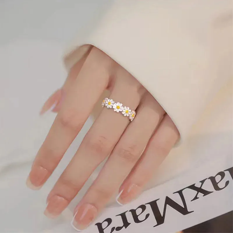 Y2K Daisy Ring